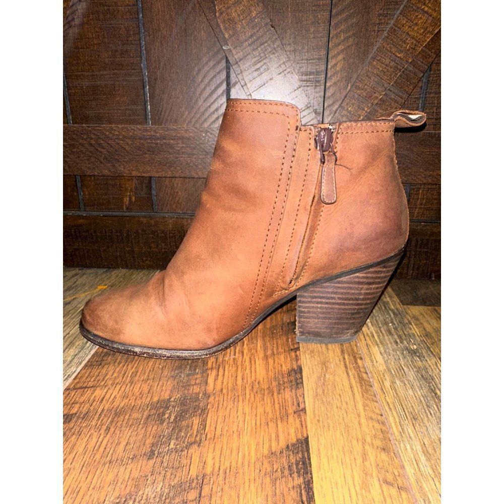 Cole Haan Grand.os D42185 Chesney Brown Shoes Zip Heel Ankle Boots Size 7B - Picture 5 of 9
